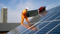 Кои фактори стимулират инвестициите в слънчева енергия?