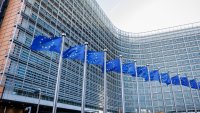 Отговорът на ЕС на дерегулацията на банковия сектор в САЩ предизвиква съпротива