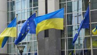 Европа примигва колебливо в подкрепата за Украйна