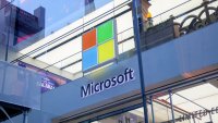 Русия добавя Apple и Microsoft в държавния регистър за наблюдение на потребителите