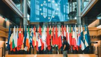 Преди евроизборите: Икономически песимизъм властва на континента