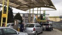Анализатор очаква цените на бензина и дизела у нас скоро да поемат надолу