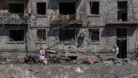 Прогноза: Икономическите перспективи на Украйна се влошават под натиска на руските дронове и ракети