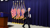 От пандемията до Тръмп: Драматичният финал на ерата Пауъл