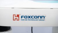 Печалбата на Foxconn надмина очакванията благодарение на устойчивите разходи за AI