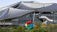 Google успя да избегне разбиването на рекламния си бизнес