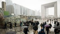Бизнес доверието във Франция остава под дългосрочната си средна стойност