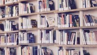 Как "бързата литература" променя издателската индустрия?