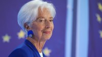 Лагард не изключва предсрочно напускане на ЕЦБ, за да влезе във френската политика