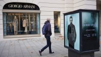 Armani може да продаде дял от 15% на повече от един инвеститор
