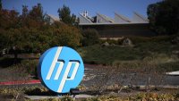 Спадът в доставките на компютри на HP засенчва силния ръст на приходите