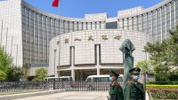 Китай позволи ключов лихвен процент да спадне до рекордно ниско ниво