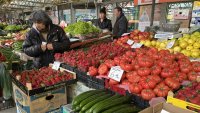 Повечето зеленчуци и плодове поскъпват на борсите у нас тази седмица