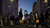 Европа се връща към волатилността в сянката на скъпия петрол