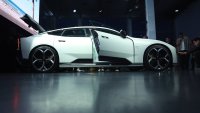 Загубата на шведския производител на електромобили Polestar расте