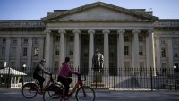 Чуждестранното търсене на американски държавни облигации е в застой