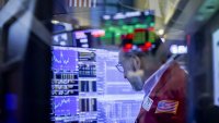 Dow достигна нов рекорд благодарение на завоя извън сектора на чиповете