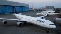 Печалбата на Lufthansa се свива с 9% заради слабо представяне на основния ѝ превозвач