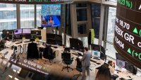 Европейските акции се възстановиха в петък, подкрепени от технологичния сектор