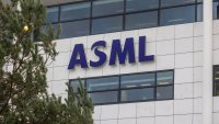 ASML по грешка публикува финансовия си отчет по-рано 