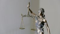 Адвокат: След пет години може да видим хуманоидни роботи в съда