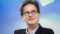 Шефът на ESMA: Борсовият регулатор на ЕС няма да достигне размерите на американския, докато съм жива
