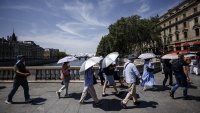 Пътуванията на българи в чужбина отново нарастват през май
