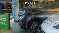 ЕС планира да ограничи вноса на китайски хибридни автомобили, за да защити индустрията