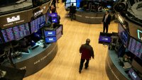 Dow скача с над 600 пункта след новите данни за инфлацията в САЩ*