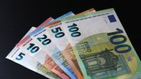 България е първа в ЕС по среден ръст на почасовите разходи за труд