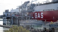 Катар разширява износа си на втечнен природен газ заради растящо търсене