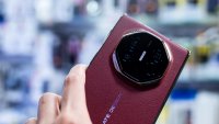 Спадът на печалбата на Huawei се задълбочава поради растящите разходи за чипове