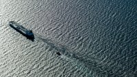 Рисковете в Черно море оскъпиха рекордно транспорта на руския петрол и зимата ще е по-зле
