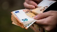 Парламентът прие новата формула за минималната работна заплата