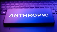 Anthropic призова за координиран план за спиране на AI разработките, ако рисковете се увеличат