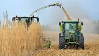 Земеделието в САЩ се сблъсква с един голям проблем: Има твърде много трактори