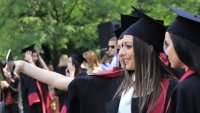 Кабинетът предлага таван от 20% за увеличението на таксите за платено обучение във ВУЗ