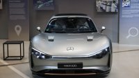 Продажбите на Mercedes се свиват през 2024 г. заради слабото представяне в Китай