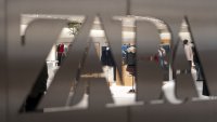 Ръководителката на дамската модна линия в Zara подава оставка след 40 години в Inditex
