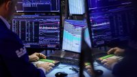 Dow се повиши с над 150 пункта и за първи път затвори над 53 хил. пункта 