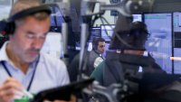 Индексът S&P 500 отстъпва на фона на рязкото поскъпване на петрола*