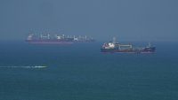 Катар изпрати първата си доставка на LNG през Ормузкия проток от началото на войната