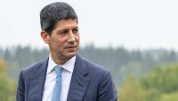 Кевин Уорш: Световният излишък от спестявания отстъпва място на инвестиционен бум