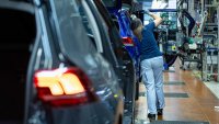 Работната сила в германската автоиндустрия се свива до най-ниското си ниво от над 20 години