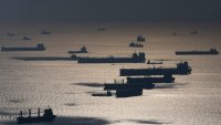 Заглушаване на сигналите пропуква блокадите на Ормузкия проток