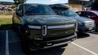 Rivian омилостиви инвеститорите с контрол върху разходите въпреки срива при приходите