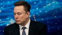 Огромното IPO на SpaceX може да направи Илон Мъск почти трилионер