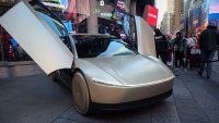 Tesla се готви да пусне Cybercab в действие още този месец
