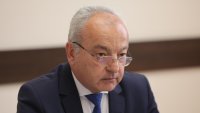 Бюджет 2026: Край на автоматизмите в заплатите, съкращения в администрацията
