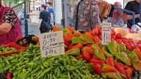 Плодовете и зеленчуците поевтиняват през седмицата